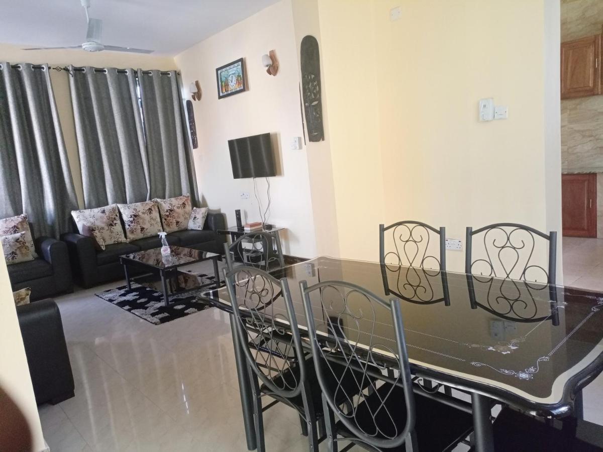 Chibuba Airport Accommodation Dar es Salaam Esterno foto