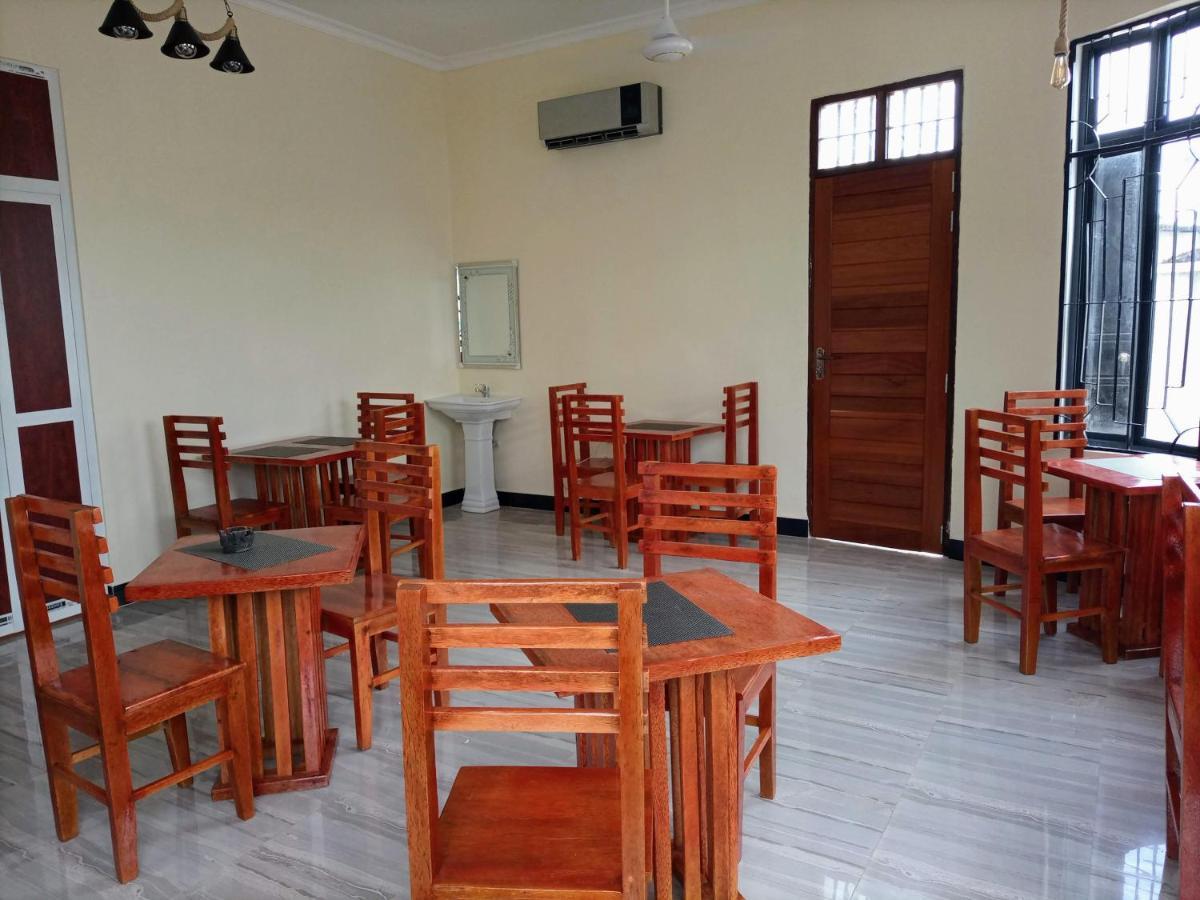 Chibuba Airport Accommodation Dar es Salaam Esterno foto